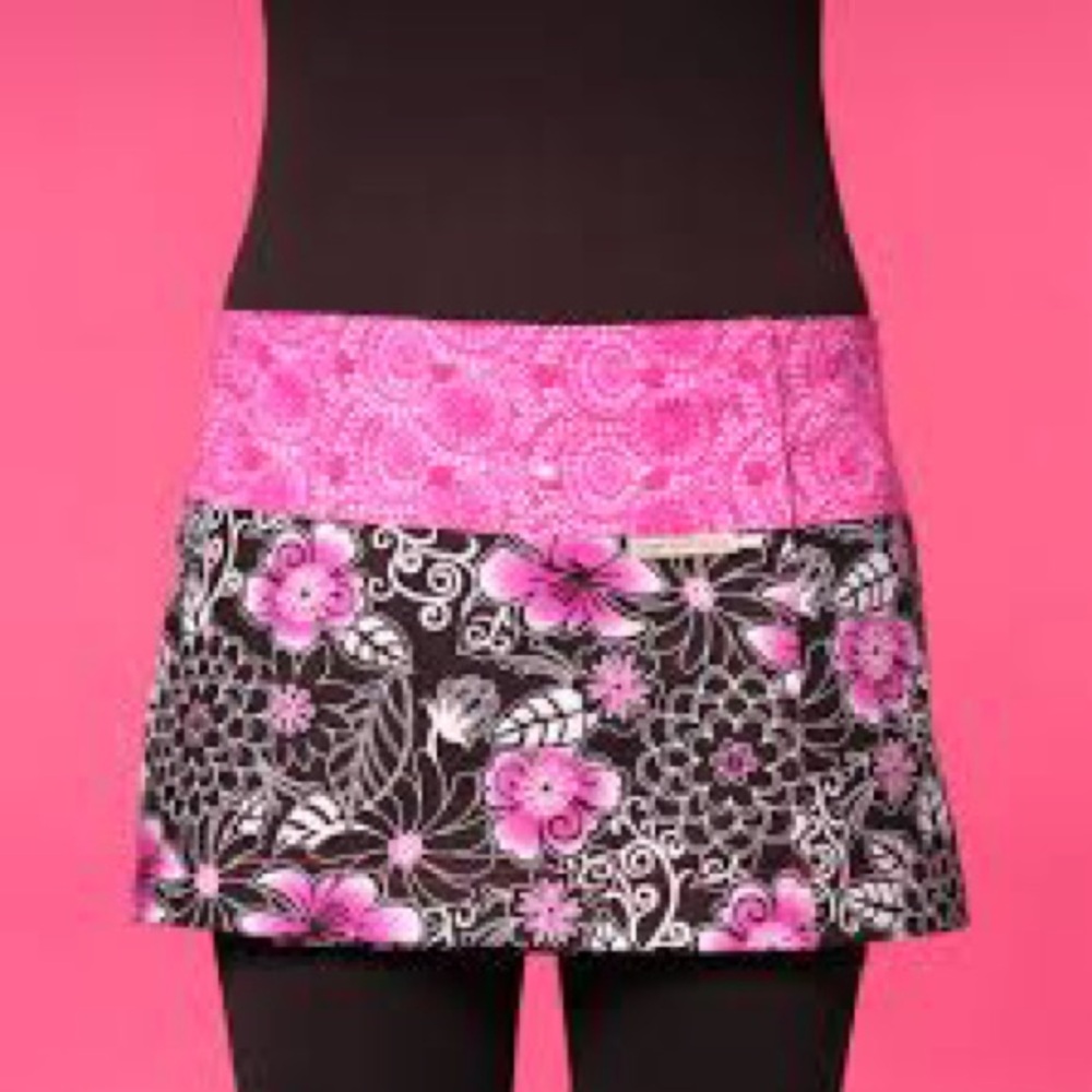 Sweet Spot Adjustable Athletic Skirt
